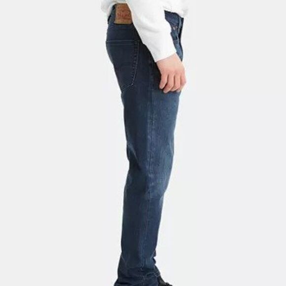 Levi's Men's 502 Taper Fit All Seasons Tech Jeans - Picture 3 of 3